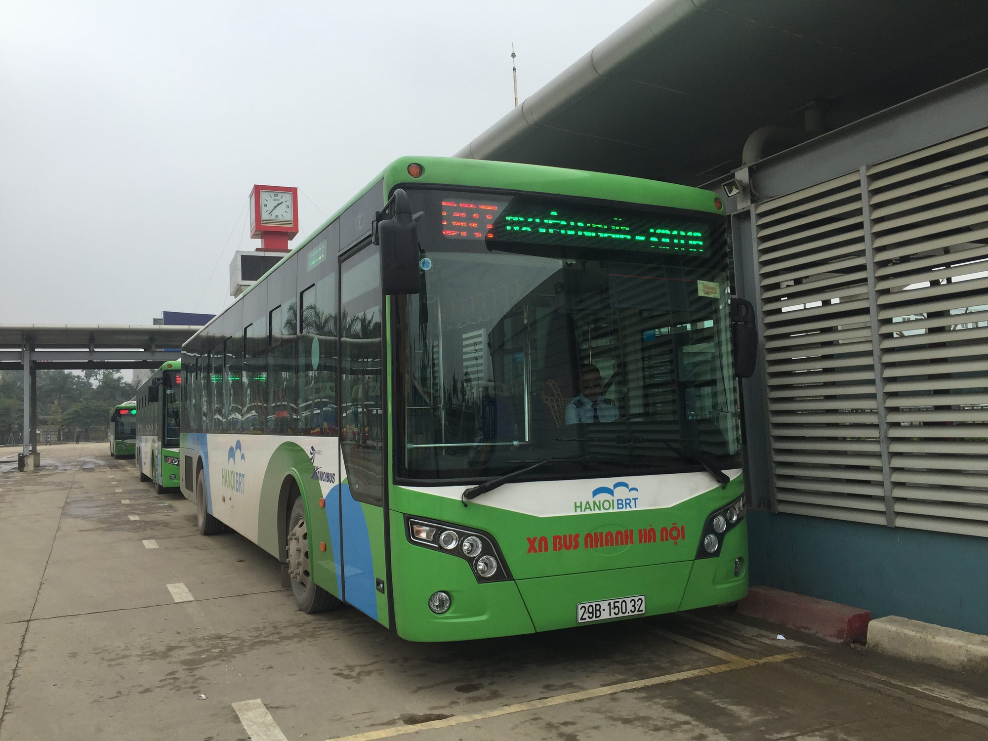 Làm sao giải bài toán xe buýt nhanh BRT Hà Nội?